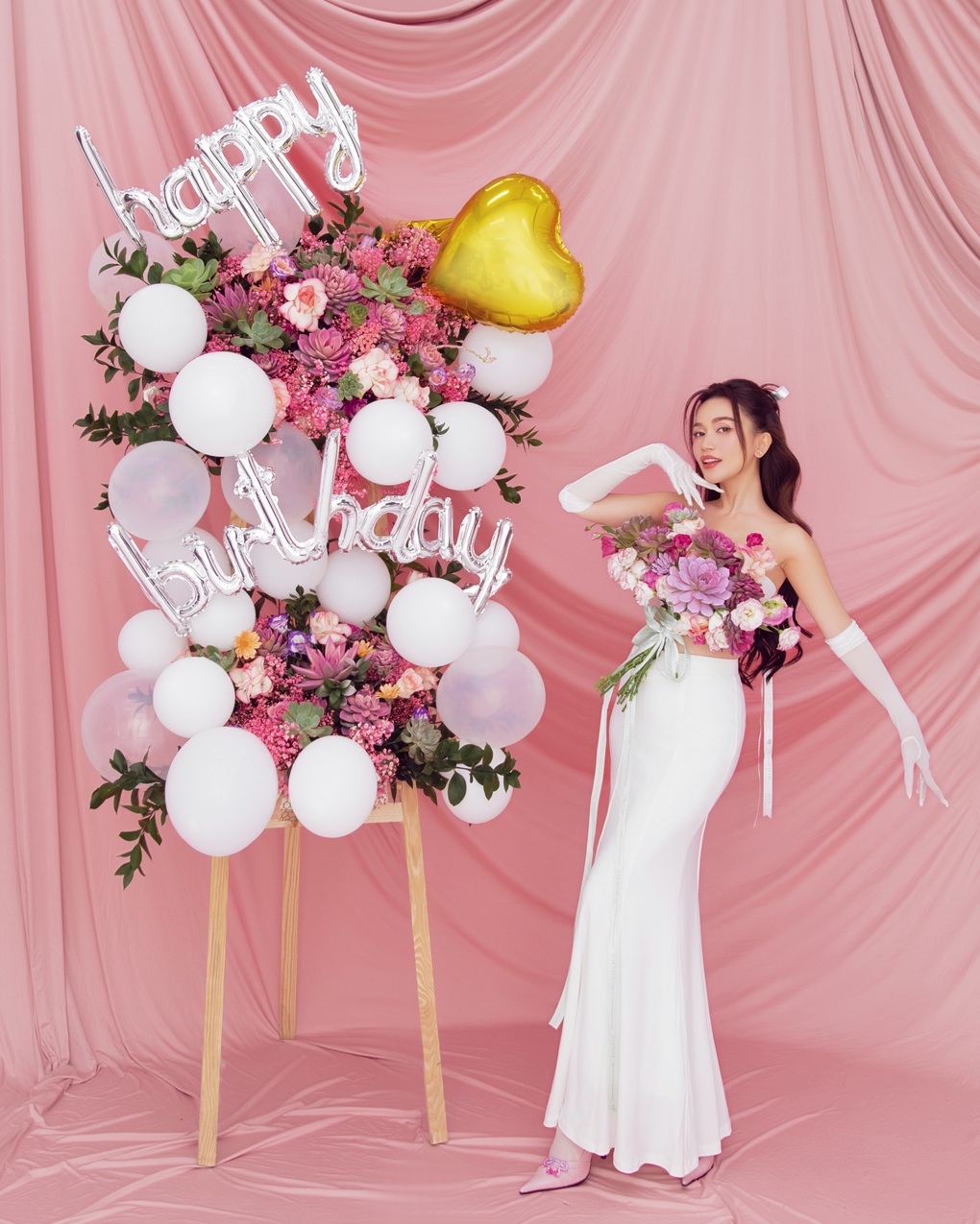 Sĩ Thanh đón tuổi 37: Tôi còn thiếu một tấm chồng - 5 Sĩ Thanh đón tuổi 37: Tôi còn thiếu một tấm chồng - 5