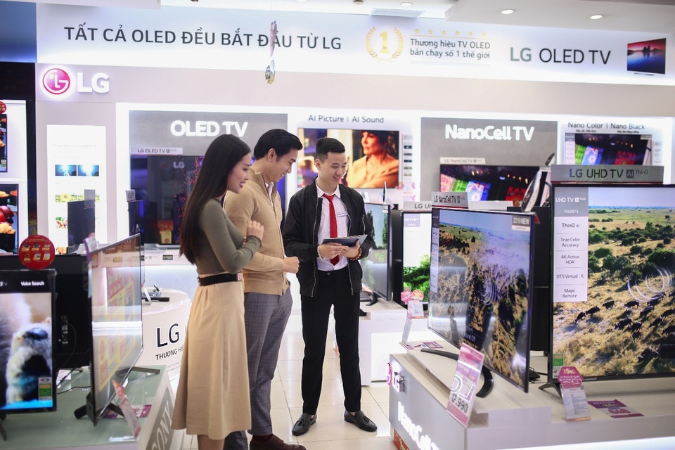 Những mẫu TV 55 inch đáng mua Tết 2020 - 1 Những mẫu TV 55 inch đáng mua Tết 2020 - 1