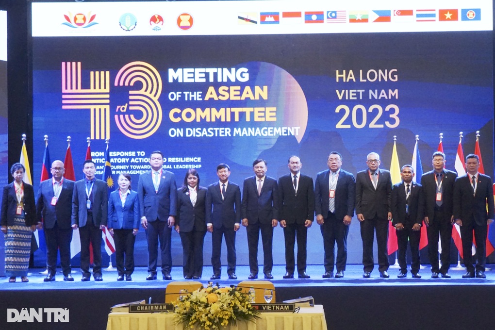 Sẵn sàng nguồn lực để hành động sớm trước thiên tai - 3 Sẵn sàng nguồn lực để hành động sớm trước thiên tai - 3