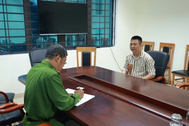 Kẻ bị truy nã đặc biệt tại Quảng Trị ra đầu thú