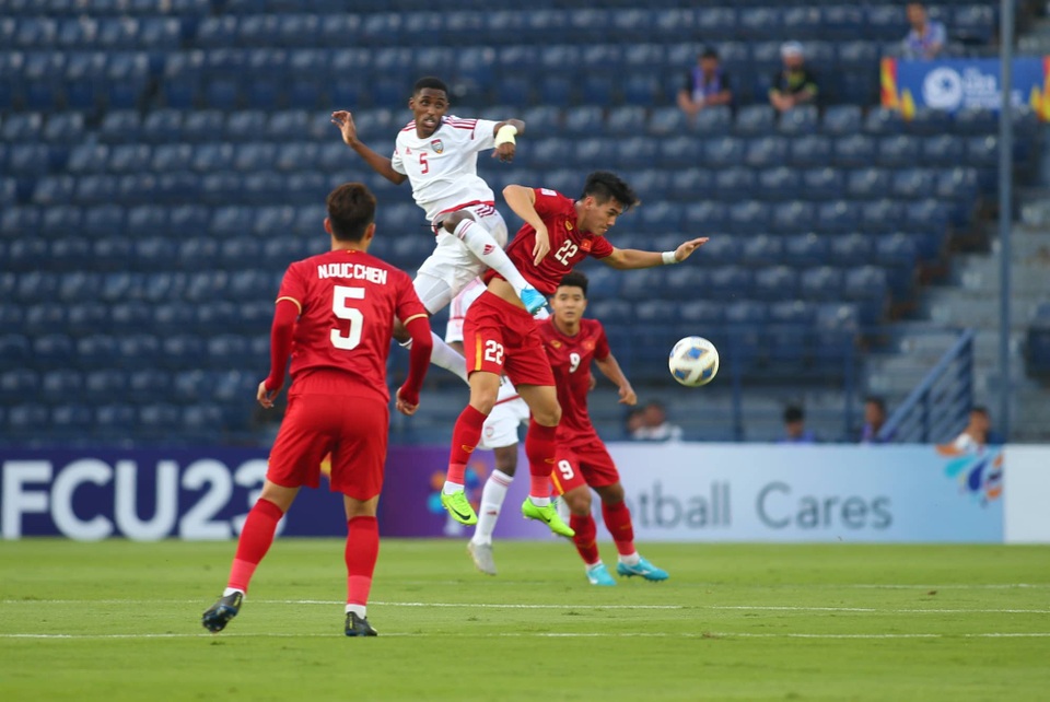 U23 Việt Nam bất phân thắng bại với U23 UAE - 18 U23 Việt Nam bất phân thắng bại với U23 UAE - 18