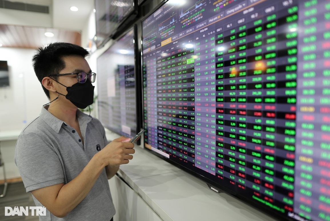 Dấu hiệu của con nghiện cờ bạc trên thị trường chứng khoán Việt Nam - 1 Dấu hiệu của con nghiện cờ bạc trên thị trường chứng khoán Việt Nam - 1