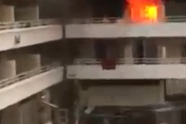 Khách sạn bốc cháy chỉ vì trò đùa ngớ ngẩn của du khách trẻ