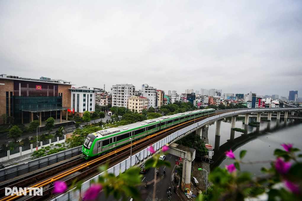 Hà Nội chốt thời gian khởi công 2 tuyến đường sắt trên cao - 1 Hà Nội chốt thời gian khởi công 2 tuyến đường sắt trên cao - 1