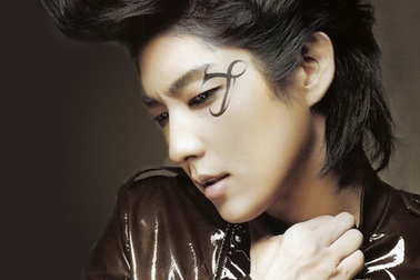 “Mỹ nam” Lee Jun Ki “tấn công” âm nhạc