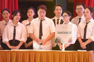40 sinh viên xuất sắc tranh tài trong cuộc thi về văn hóa du lịch
