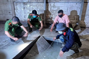 Hơn 42 tấn chất thải nguy hại chôn giấu trong xí nghiệp bóng đèn Điện Quang