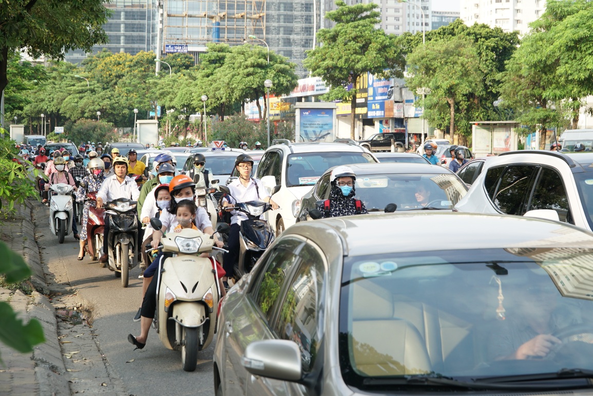 Quy hoạch Lê Văn Lương: Dời cơ quan, nhồi cao ốc, trái quyết định Thủ tướng - 1 Quy hoạch Lê Văn Lương: Dời cơ quan, nhồi cao ốc, trái quyết định Thủ tướng - 1