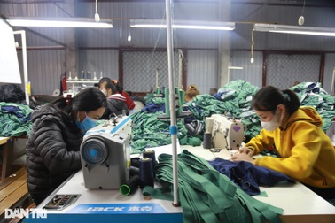 Bỏ việc lương gần 30 triệu ở thành phố, về quê làm chủ xưởng may