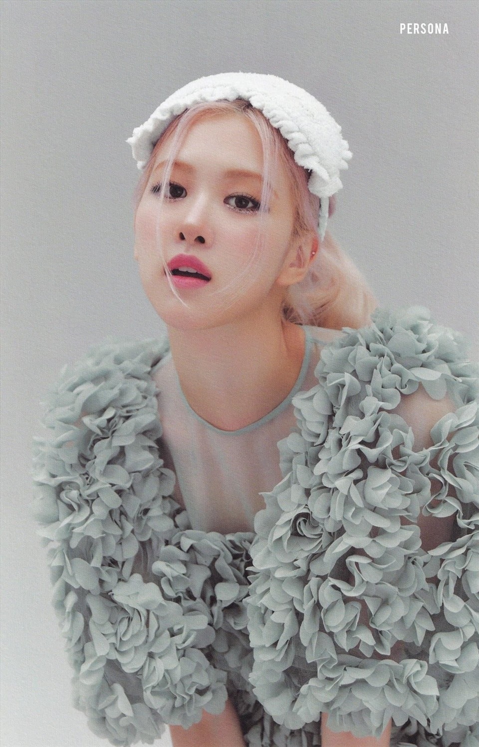 Rosé - Đóa hồng xinh đẹp sở hữu vòng eo 48 cm của Blackpink - 5 Rosé - Đóa hồng xinh đẹp sở hữu vòng eo 48 cm của Blackpink - 5