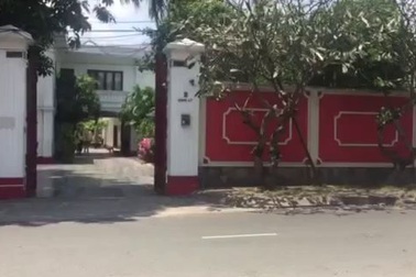 Khởi tố, khám xét nhà riêng nữ đại gia "thao túng" TrustBank