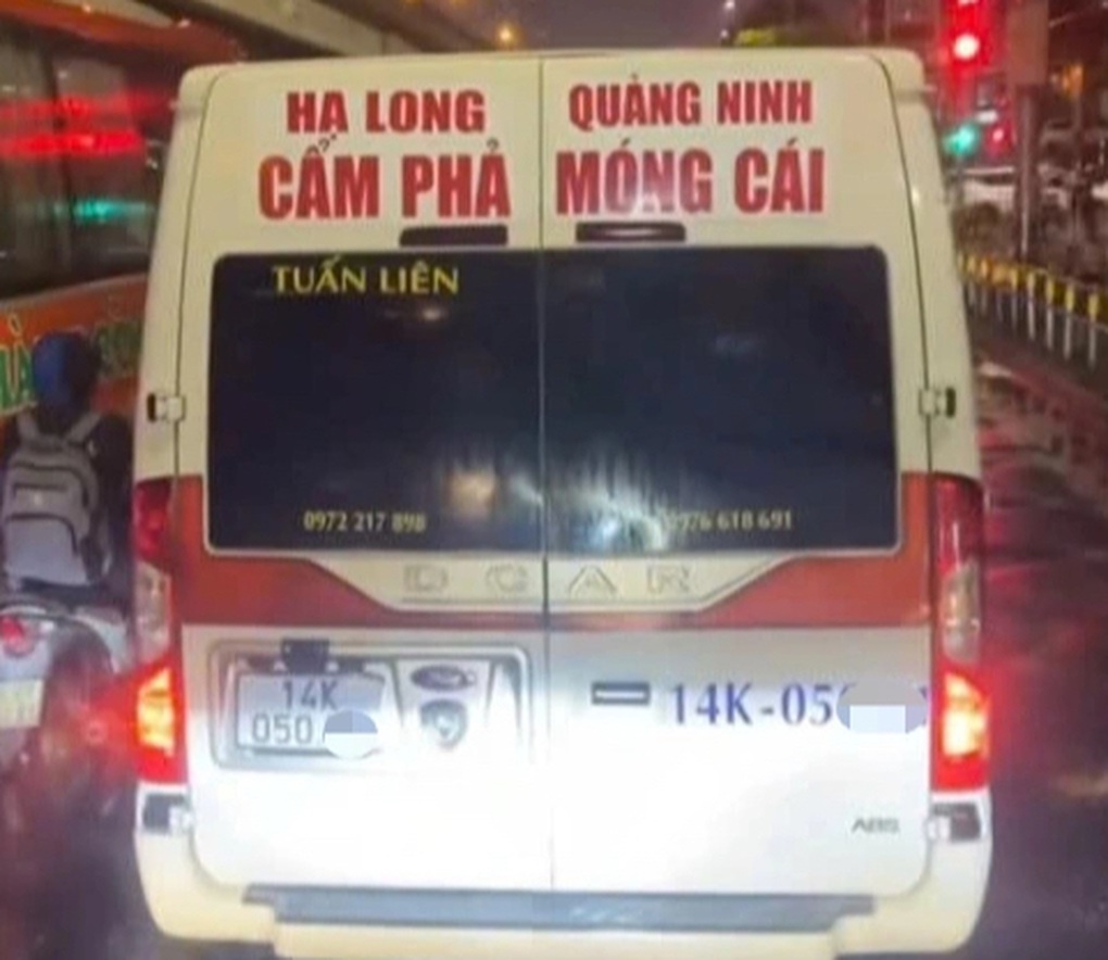 Tài xế xe khách bị xử phạt vì không chấp hành hiệu lệnh của vạch kẻ đường - 1 Tài xế xe khách bị xử phạt vì không chấp hành hiệu lệnh của vạch kẻ đường - 1