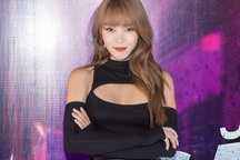 Diễn viên Minh Hằng làm phim về nghề báo