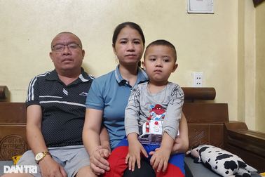 "Mọi thứ trên đời đều có thể mất đi, chỉ có tình yêu thương là còn mãi"