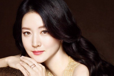 Con gái minh tinh Lee Young Ae: Xinh đẹp như mẹ, có tố chất nghệ thuật