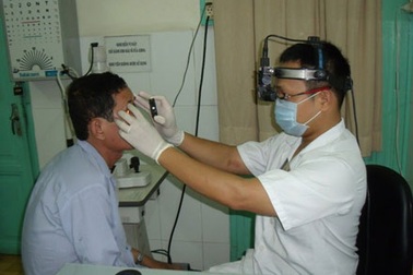 TPHCM: Ba bệnh nhân đâm đơn kiện Bệnh viện Mắt