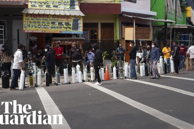 Bệnh viện Indonesia quá tải bệnh nhân Covid-19