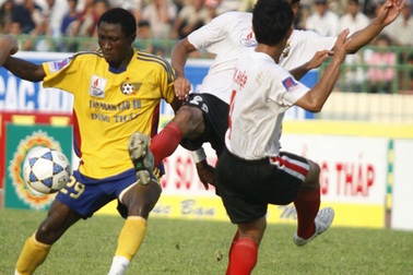 “Lời nguyền” xuống hạng trở lại với CS Đồng Tháp?