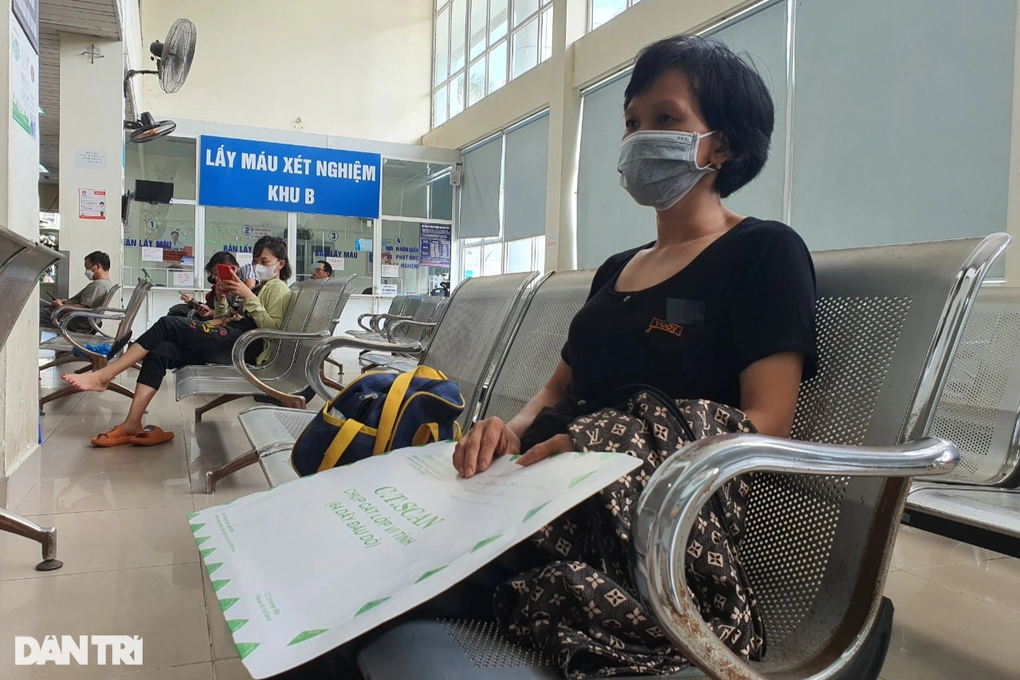 Tận cùng nỗi bất hạnh của người đàn bà góa mắc ung thư di căn - 1 Tận cùng nỗi bất hạnh của người đàn bà góa mắc ung thư di căn - 1