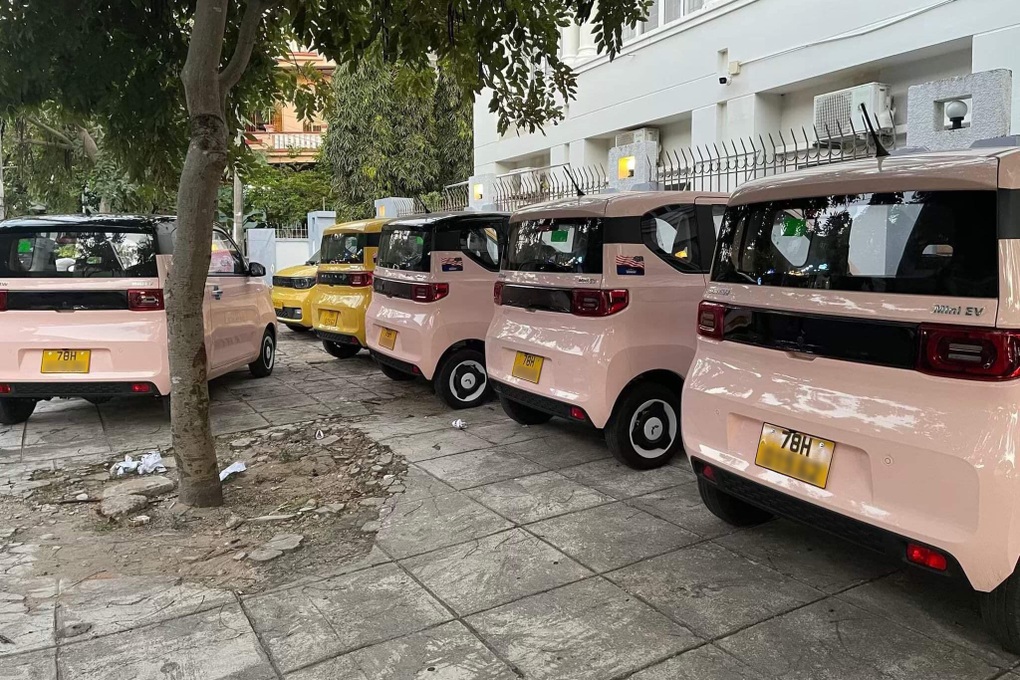 Ô tô điện giá rẻ được sử dụng làm taxi ở Phú Yên, thực dụng hay không? - 1