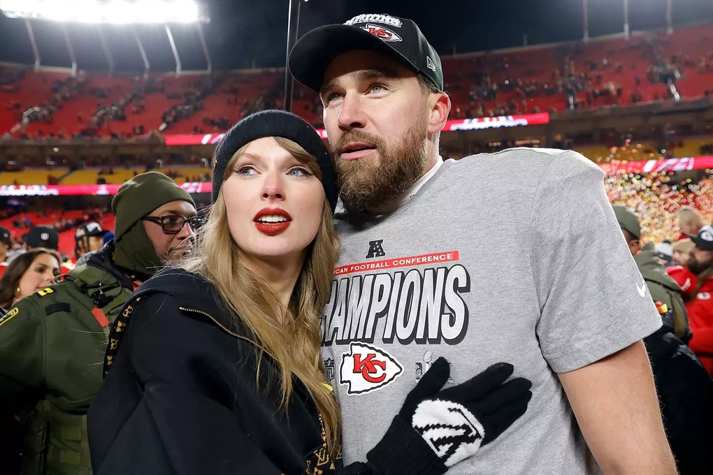 Singer Taylor Swift accepts boyfriend's proposal - 4 Nữ ca sĩ Taylor Swift nhận lời cầu hôn của bạn trai - 4