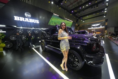Brabus G800 và B50 tạo chất chơi riêng tại VMS 2022
