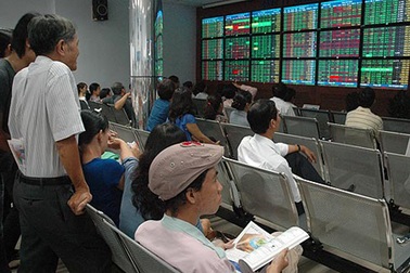 Lùi về 520 điểm, VN-Index điều chỉnh sau 4 phiên