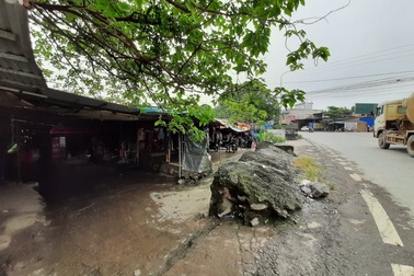 Hàng trăm tiểu thương chợ Cầu kêu cứu: Hàng loạt sai phạm được làm rõ!