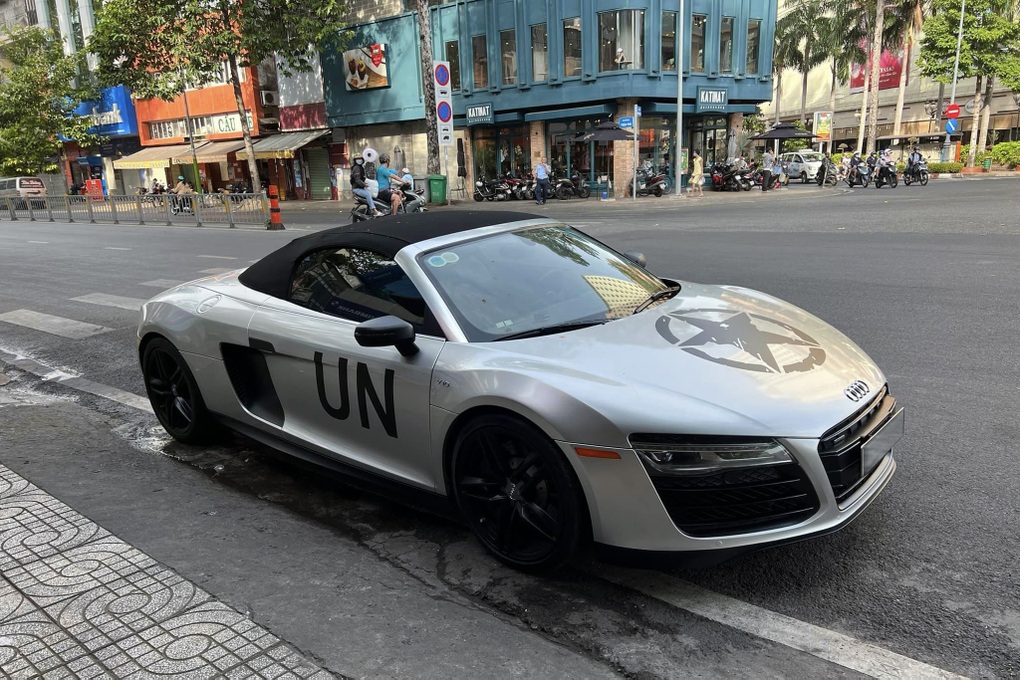 Ông Đặng Lê Nguyên Vũ mua thêm Audi R8 dù đã sở hữu 2 xe R8 hàng hiếm - 7