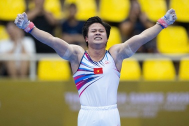 Nhật ký SEA Games 33 ngày 11/12: Thể dục dụng cụ giành cú đúp HCV