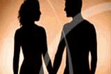 Ăn cơm trước kẻng 