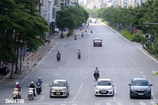 So sánh giao thông ở Hà Nội đông - vắng khác biệt khi giãn cách xã hội - 22 So sánh giao thông ở Hà Nội đông - vắng khác biệt khi giãn cách xã hội - 22