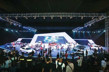 Thị trường xe sang: Sau nóng là lạnh?