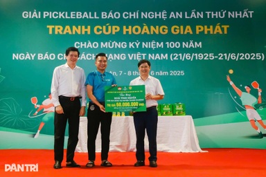 Khởi tranh Giải Pickleball Báo chí Nghệ An, ủng hộ xây nhà Nhân ái
