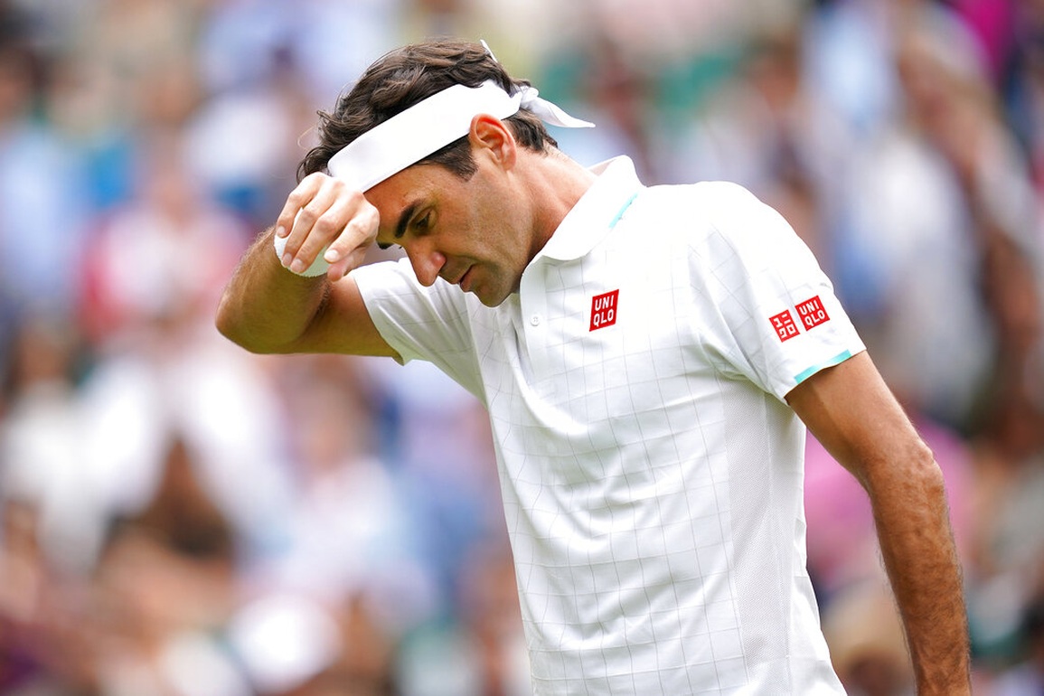 Kyrgios đánh giá Federer đã hết thời - 1 Kyrgios đánh giá Federer đã hết thời - 1