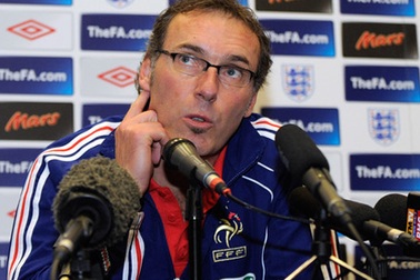 Laurent Blanc: “Tuyển Anh là ứng viên mạnh nhất bảng D”