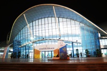 Bên trong Trung tâm báo chí APEC có sức chứa 3.000 người