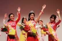 Cô gái Đà Nẵng đăng quang Hoa khôi DHS Việt tại Pháp 2016