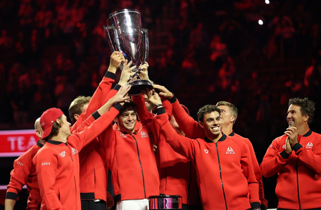 Fritz យកឈ្នះ Alcaraz, Zverev ជួយ Team World ឈ្នះ Laver Cup - 1 Fritz đánh bại Alcaraz, Zverev giúp Đội thế giới vô địch Laver Cup - 1