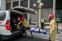 Cảnh sát hướng dẫn 3.000 người thoát nạn trong diễn tập chữa cháy ở TPHCM