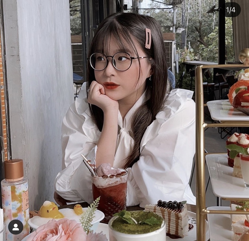 Rich kid mới nổi trên TikTok: 18 tuổi, học trường nhà giàu, IELTS 8.0 - 1 Rich kid mới nổi trên TikTok: 18 tuổi, học trường nhà giàu, IELTS 8.0 - 1