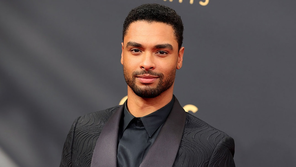 10 ngôi sao nổi bật nhất năm 2021 - 2