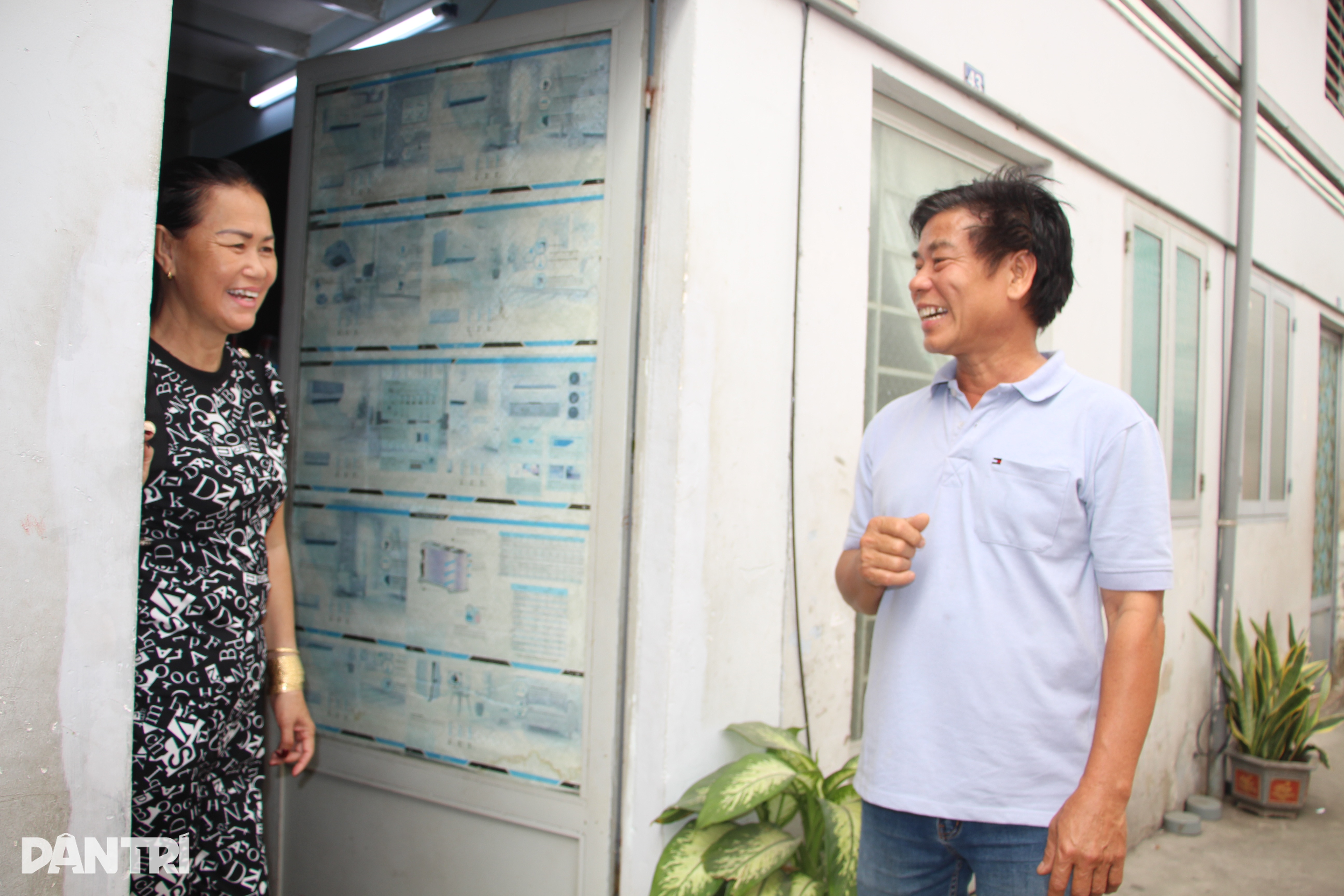 Pronajímatel utratí 150 milionů 2.JPG Chu-tro-chi-150-trieu_Xuan-Truong