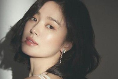 Song Hye Kyo: Tài sắc vẹn toàn nhưng tìm mãi không được “một nửa” yêu thương