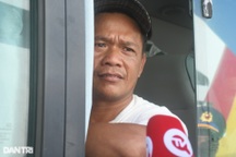 78 ngư dân về đất liền: "Tụi mình trở về bình an nhưng buồn lắm!"