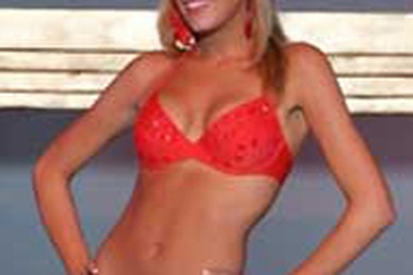 Hoa hậu bang Nevada của Mỹ bị truất ngôi