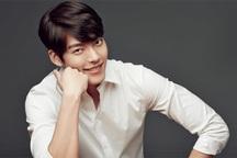 Hành trình khỏi bệnh ung thư, sống tích cực của Kim Woo Bin "Người thừa kế"