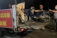 Hai chiến sĩ công an hy sinh khi truy đuổi nhóm đua xe
