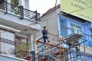 Giàn giáo, cần cẩu "tử thần" rình rập trên công trình xây dựng