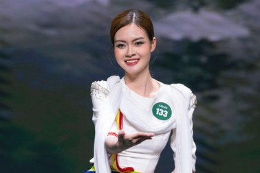Cô gái 28 tuổi lần đầu thi nhan sắc, gây chú ý ở Hoa hậu Trái đất Việt Nam